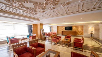 Zandiyeh Hotel
