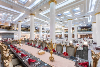 Ghasr International Hotel