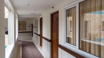 Vakil Hotel