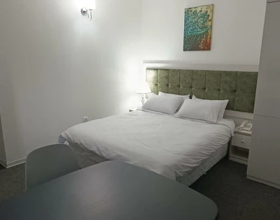 Rose Hotel
