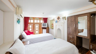 Isfahan Traditional Hotel