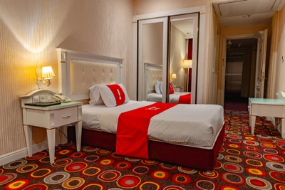 Persian Plaza Hotel