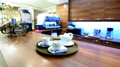 Khajoo Hotel