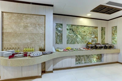 Yasuj Parsian Hotel