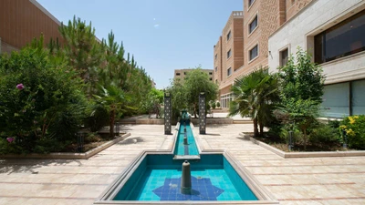 Zandiyeh Hotel