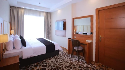 Sarina Hotel
