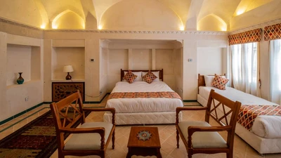 Saraye Falahati Hotel