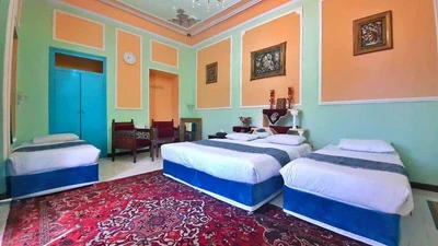 Hatef Traditional Guesthouse