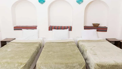 Ara Traditional Hotel