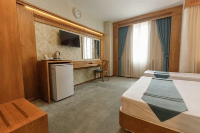 Liana Hotel