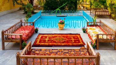 Sarv Hotel