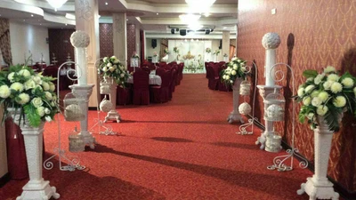 Parsia Grand Hotel