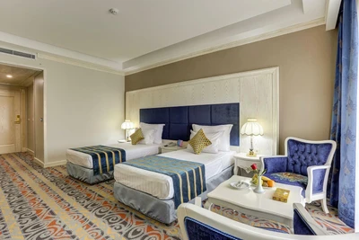 Yasuj Parsian Hotel