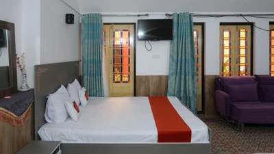 Almas Yazd Traditional Hotel