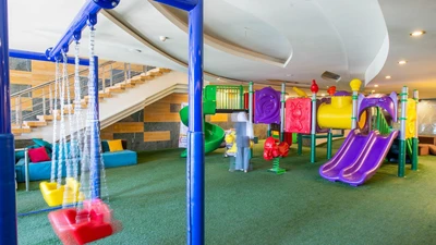Shiraz Grand Hotel