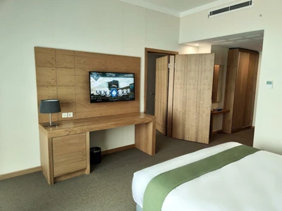 Mizban 5-Star Hotel