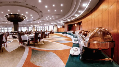 Shiraz Grand Hotel
