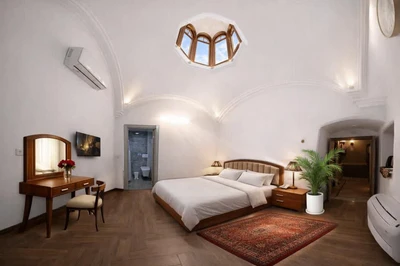 Fazeli Hotel