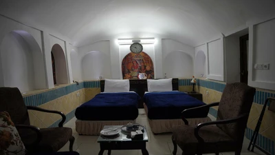 Royaye Ghadim Hotel