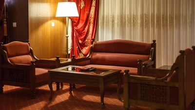 Zandiyeh Hotel
