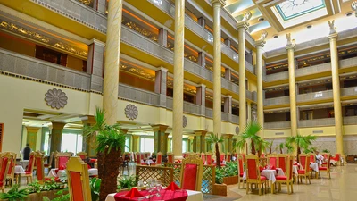 Dariush Grand Hotel