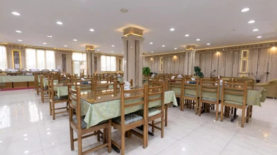 Zanjan Sepid Hotel