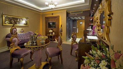 Ghasr International Hotel