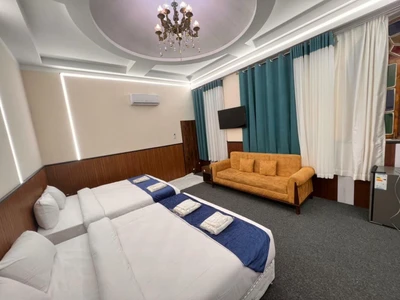 Darbari Hotel