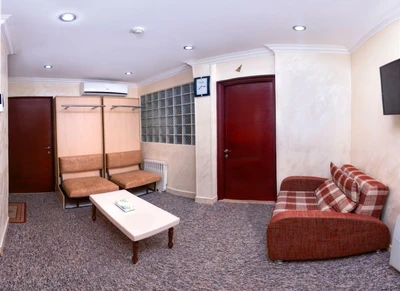 Ghasr Aidin Hotel