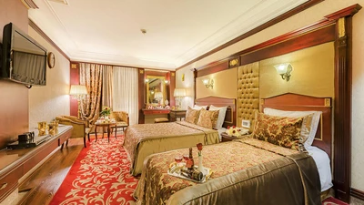 Golden Palace Hotel