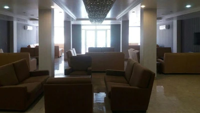 Kerman Hezār Hotel