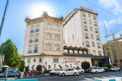 Taj Mahal Hotel