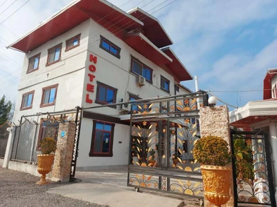 Ramsar Arghavan Hotel