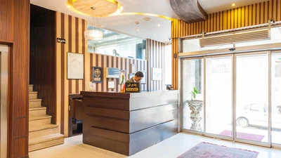 Alvand Hotel