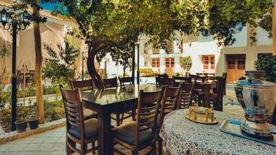 Yas Isfahan Hotel