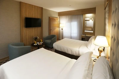 Misagh Hotel