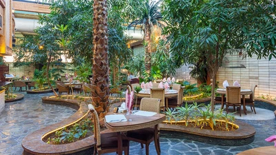 Darvishi Hotel