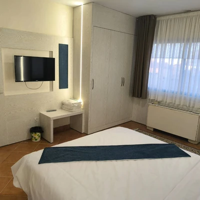 Khaneye Sabz Hotel
