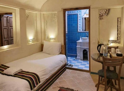 Ashkoob Traditional Hotel