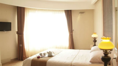 Safir Hotel