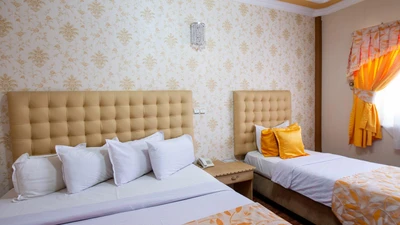 Parseh Hotel