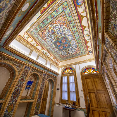 Ghasr Monshi Hotel