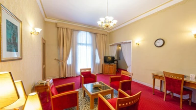 Abbasi Hotel