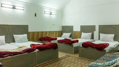 Almas Yazd Traditional Hotel