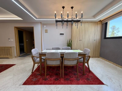 KhaneMadari Hotel