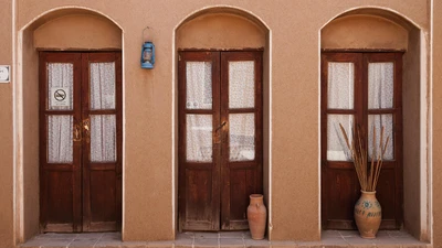 Noghli Traditional Hotel