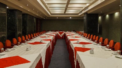 Pars International Hotel