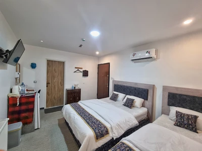 Simorgh Hotel
