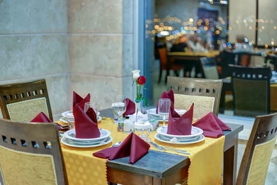 Yasuj Parsian Hotel