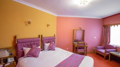 Abbasi Hotel